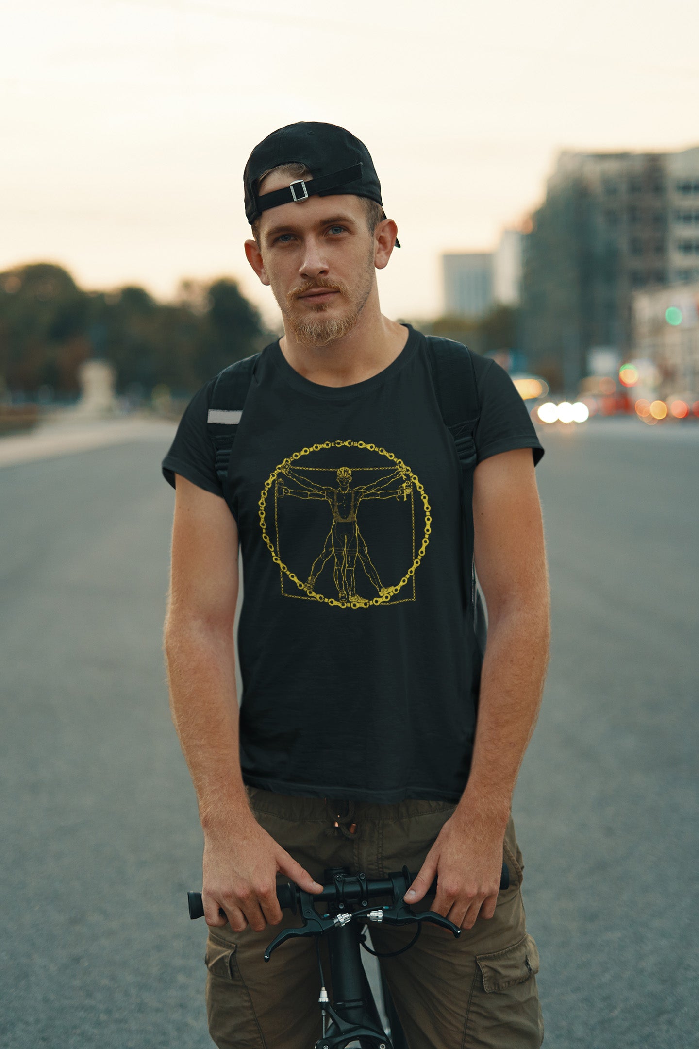 Vitruvian Cyclist Road Gravel Cycling T-Shirt giant 
