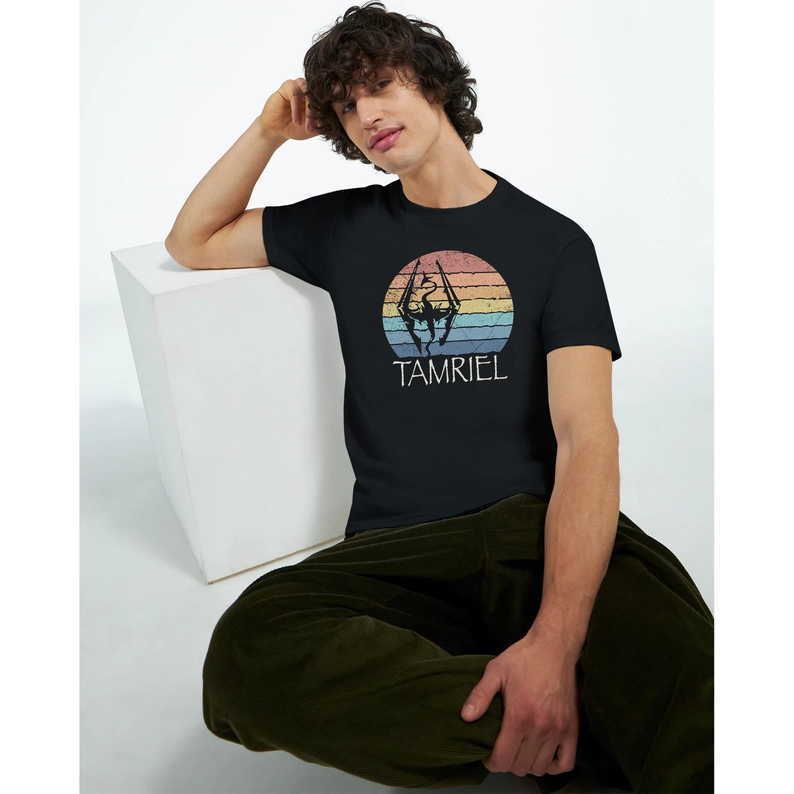 Akatosh: Tamriel Elder Scrolls Retro Sunset T Shirt Skyrim Oblivion 